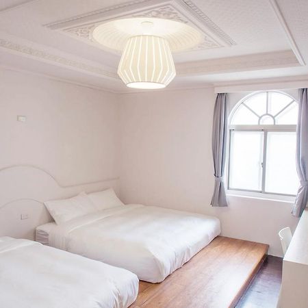 Summer Aura B&B Shanjiao Exteriör bild